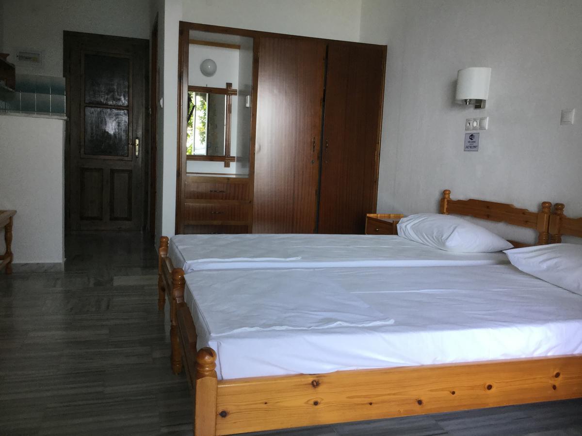 Villa Yiannis (Adults Only) Мегали-Аммос Экстерьер фото